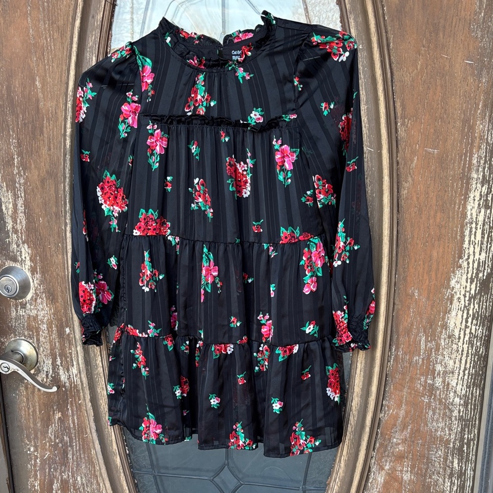 NWOT Floral Tiered Dress! Child 8